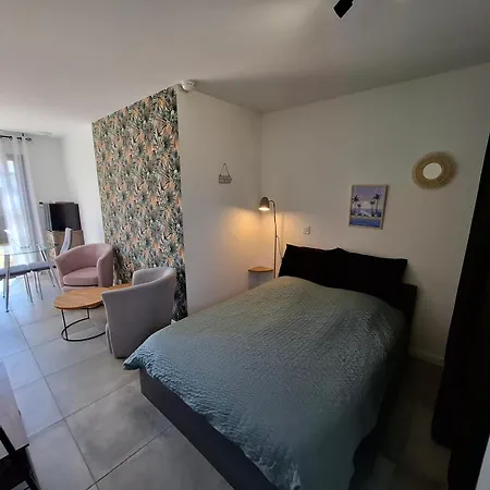 Fleur De Sel De 21m2 Avec Pret Velos, Cuisine Et Sdb Privees Avec Terrasse Cloturee De 17m2 ホームステイ バツ・シュル・メール