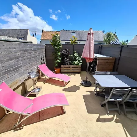 Fleur De Sel De 21m2 Avec Pret Velos, Cuisine Et Sdb Privees Avec Terrasse Cloturee De 17m2 *